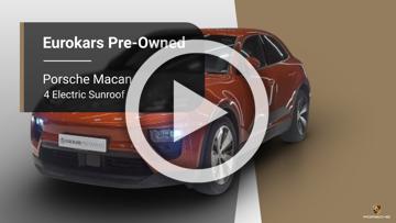 Porsche Macan 4 Electric Sunroof